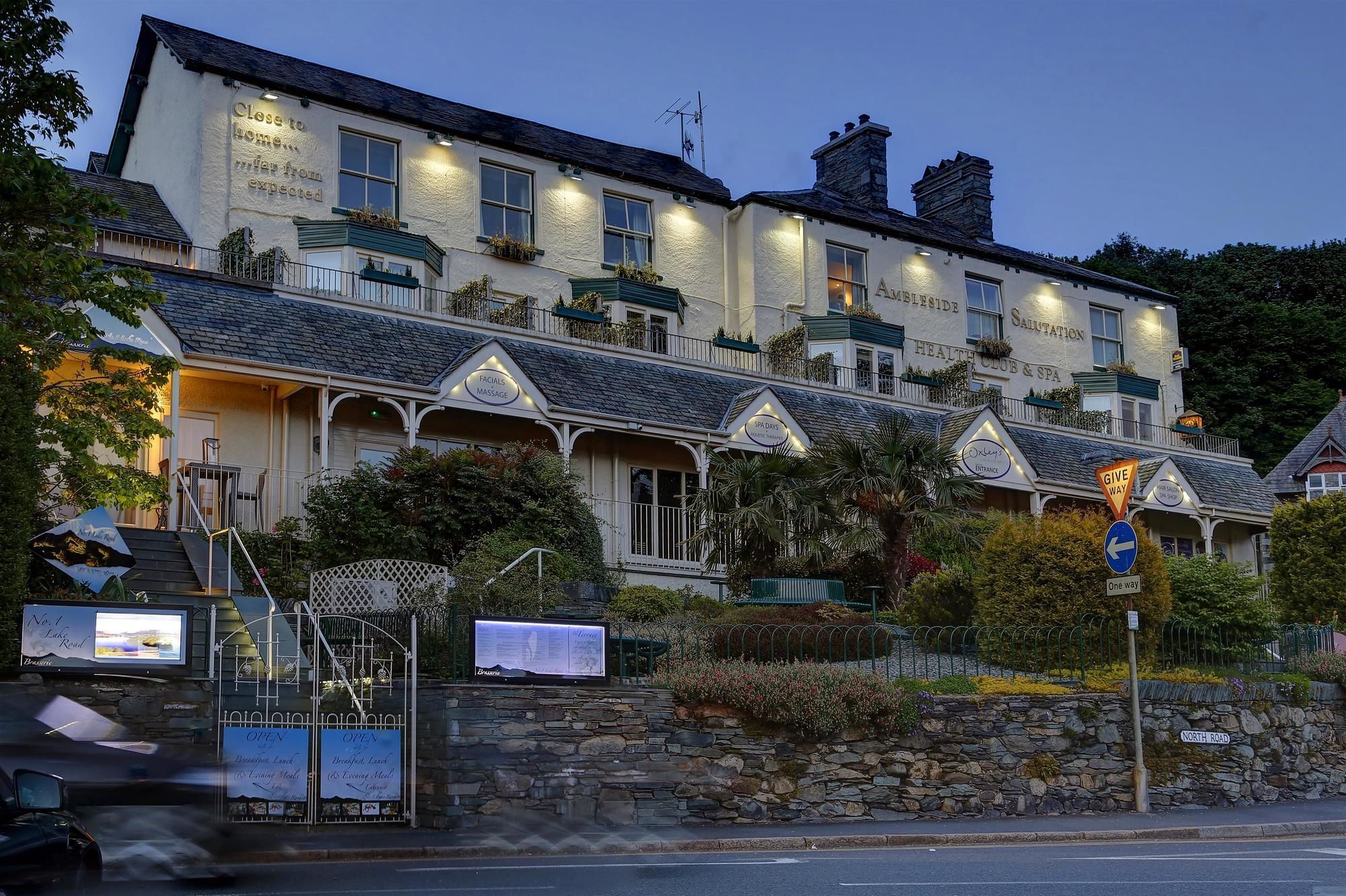 Ambleside Salutation Hotel, Worldhotels Distinctive エクステリア 写真